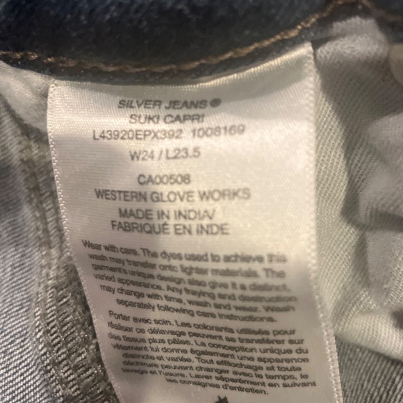 Suki Capri-Silver Jeans-24 X 23.5 - Picture 2 of 3